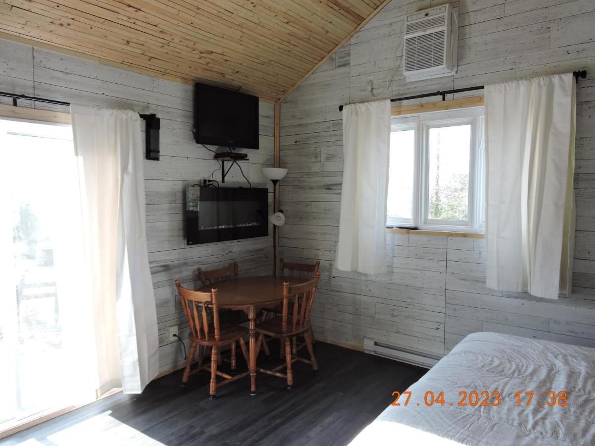 Shefford Gite Passion Et Tendresse B&B المظهر الخارجي الصورة