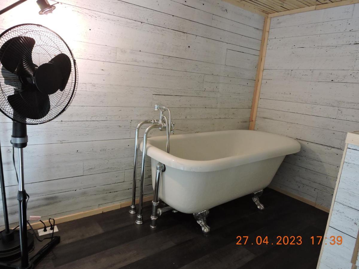 Shefford Gite Passion Et Tendresse B&B المظهر الخارجي الصورة