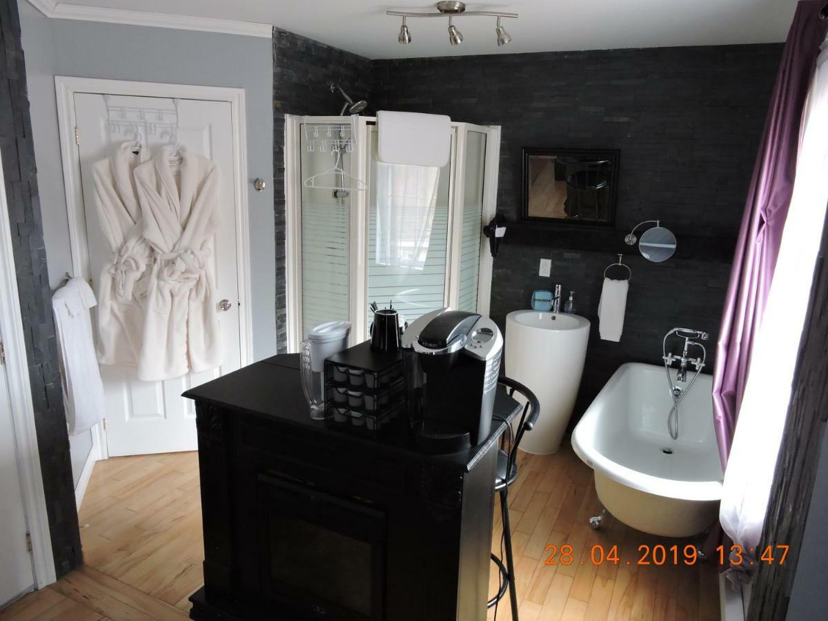 Shefford Gite Passion Et Tendresse B&B المظهر الخارجي الصورة